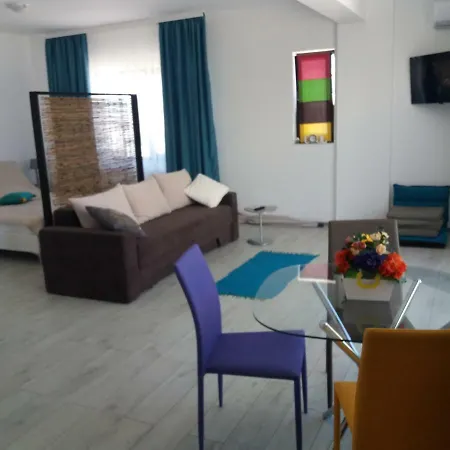 アパート Apartament Langa Plaja Cu Terasa